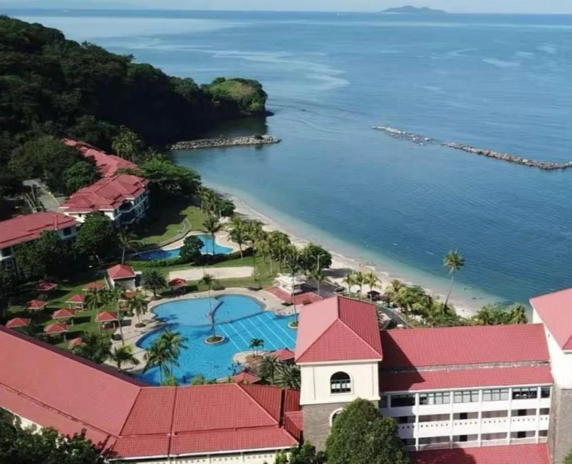 Canyon Cove By Lawton Nasugbu